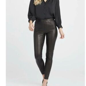 Women's Spanx Black Faux Leather legging